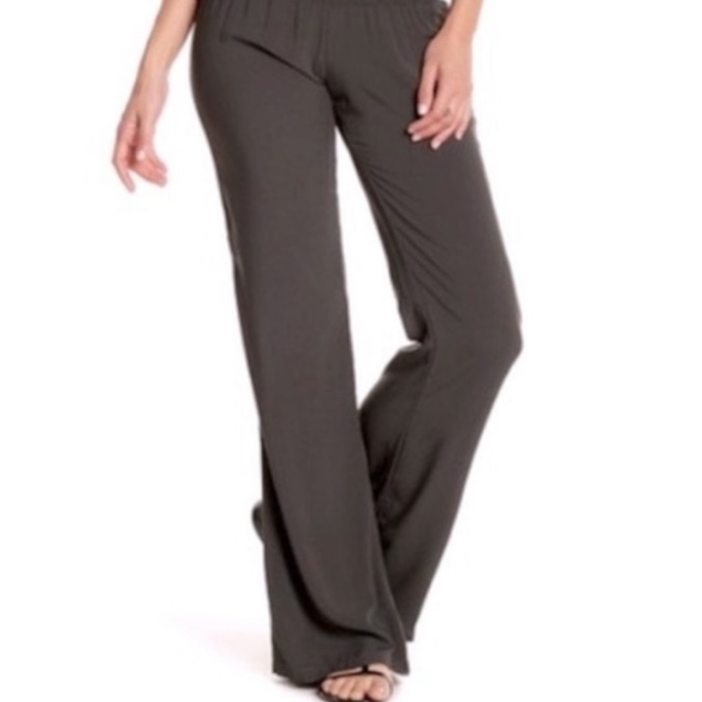 Boys + Arrows Clyde Cross Back Jumpsuit in Iron - Picture 3 of 6